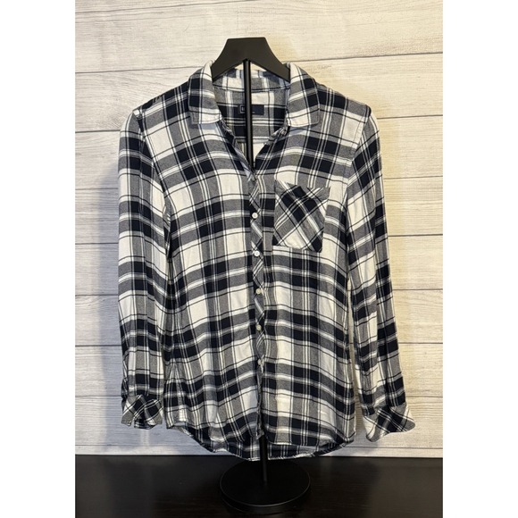 GAP Tops - Women's GAP Lightweight Plaid Flannel Shirt – Dark Navy Blue – Size XS